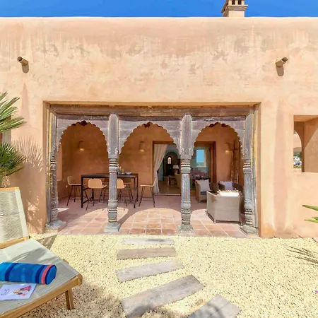 Casa Camaleon Villa *