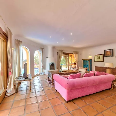 Casa Camaleon *