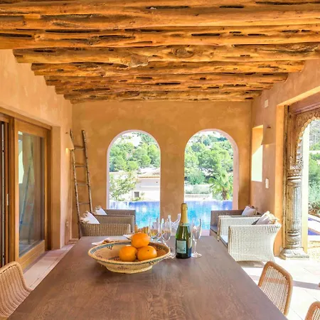 Casa Camaleon